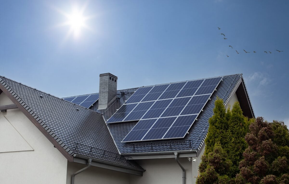 best solar panel roofing