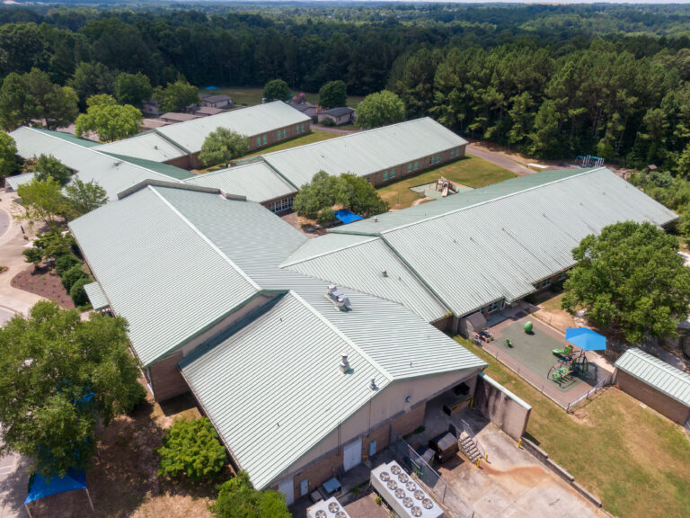 Commercial Roof Replacement: 6 Steps to Install a New Roof